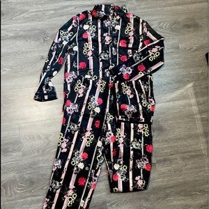 Victoria’s Secret Full Length Silk Pyjama Set